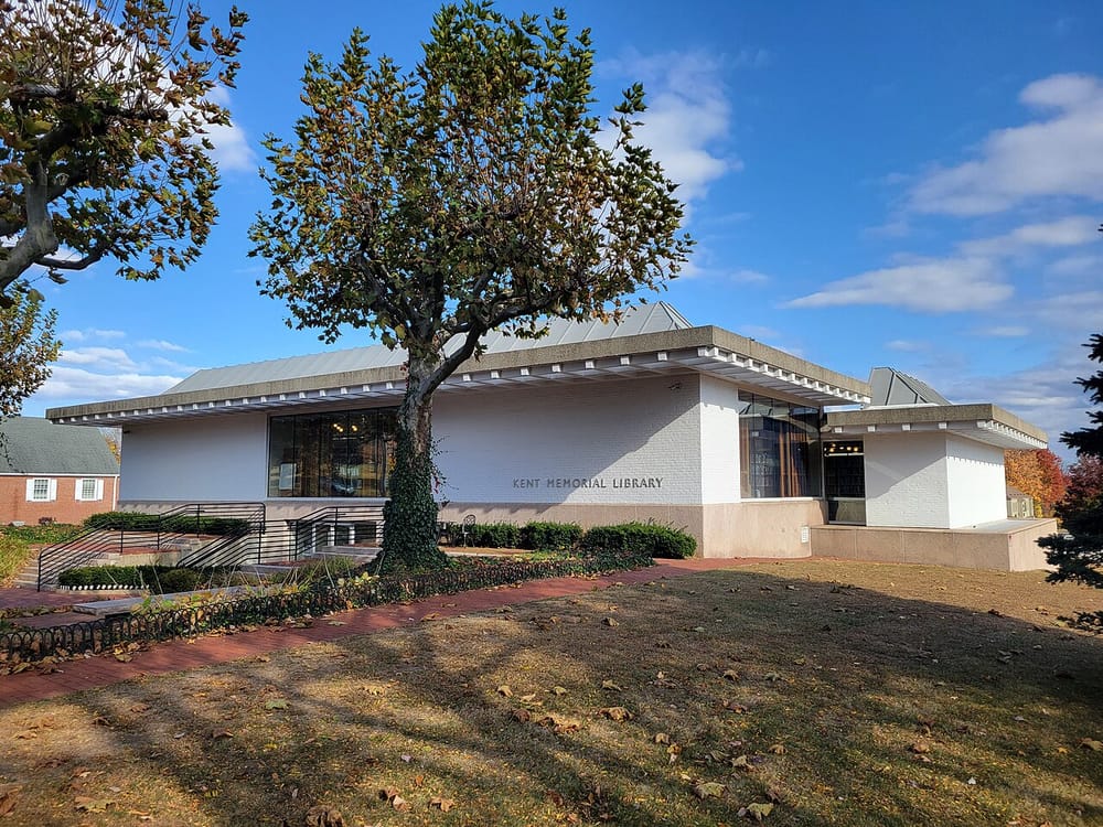 Kent Memorial Library in Suffield, Connecticut